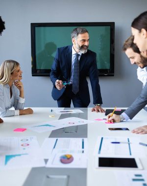 meeting-business-corporate-success-brainstorming-t-RZTS85Q.jpg